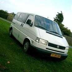 VW Transporter TDI *solgt*