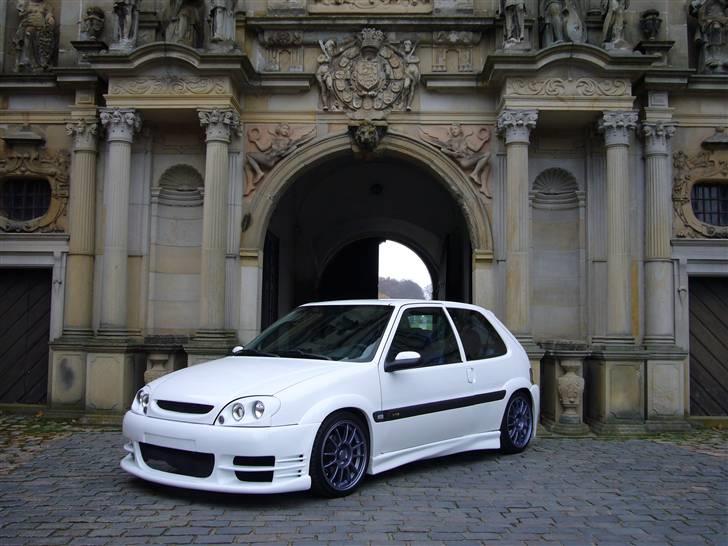 Citroën Saxo 1,6i VTS Sport billede 1