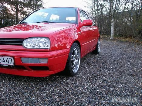 VW Golf 3      solgt..! billede 1