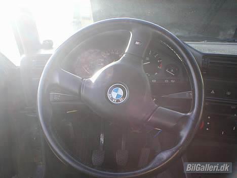 BMW 320I billede 4