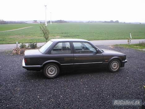 BMW 320I billede 9