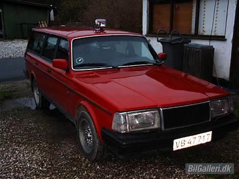 Volvo 240 St. car billede 1