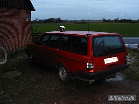 Volvo 240 St. car billede 2