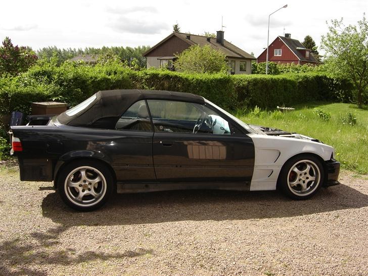 BMW 325i Cabriolet "Viper" - Klar til maler ;o) billede 8