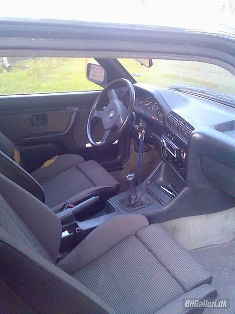 BMW 325e (solgt) billede 2