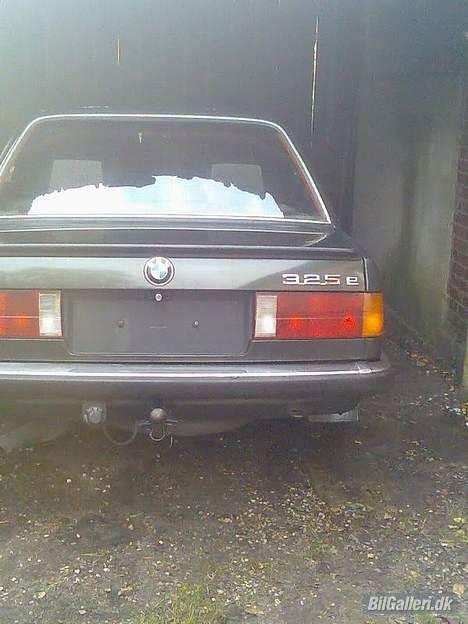BMW 325e (solgt) billede 7