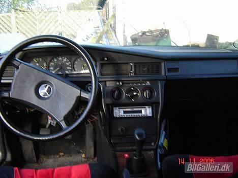 Mercedes Benz 190 D billede 6