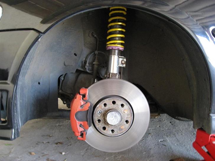 Opel Vectra B i500-R 'SOLGT' - KW Variant 2 gevind + rødfarvet bremseklods.. billede 14