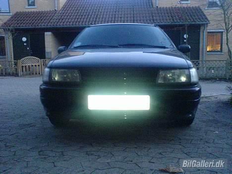 Daihatsu charade SOLGT billede 12