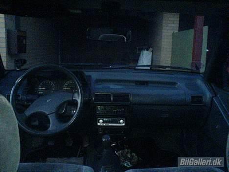 Daihatsu charade SOLGT billede 14