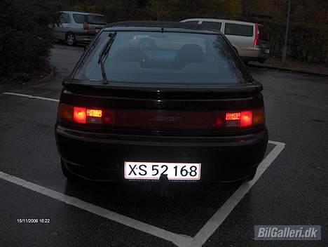 Mazda 323F *** SOLGT *** billede 4