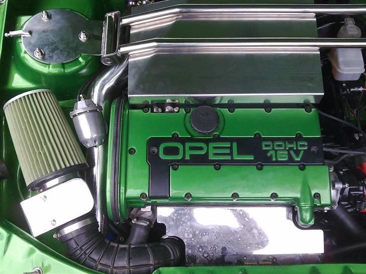 Opel Ascona C -- LET's go!! - Hjertet.. billede 4