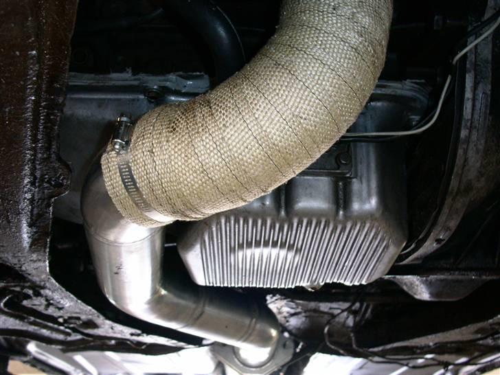 Opel Ascona C -- LET's go!! - Rustfri & syrefast 3" udstødning tigget op. Simons mellempotter. Powervrap på manifold og forrør for at sænke temp i motorrum. billede 5