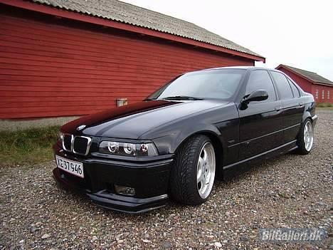 BMW E36 325TDS (SOLGT) billede 2