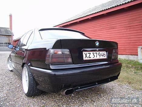 BMW E36 325TDS (SOLGT) billede 6