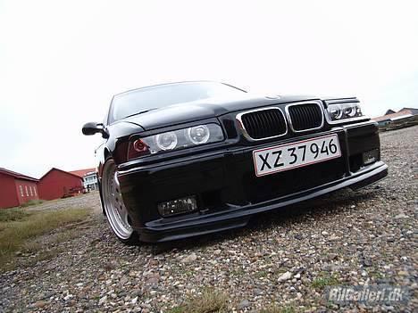 BMW E36 325TDS (SOLGT) billede 8