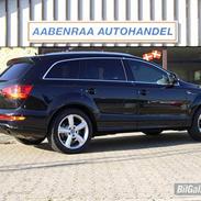 Audi Q7 S LINE PLUS