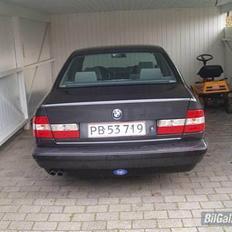 BMW 520i 24v solgt