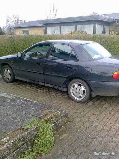 Mitsubishi Carisma billede 4