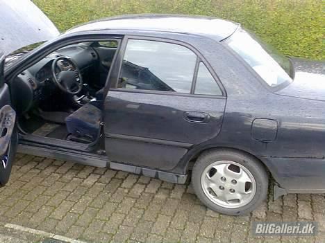 Mitsubishi Carisma billede 10