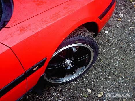 Mazda 323 f  billede 2