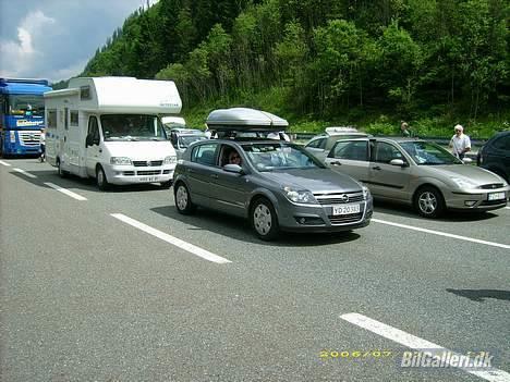 Opel Astra H "Solgt" billede 9