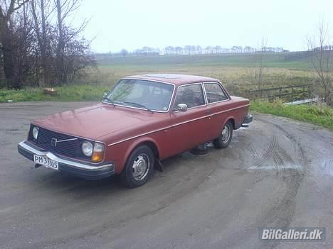 Volvo 242 SOLGT billede 1