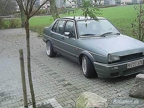 VW JETta (solgt) billede 7