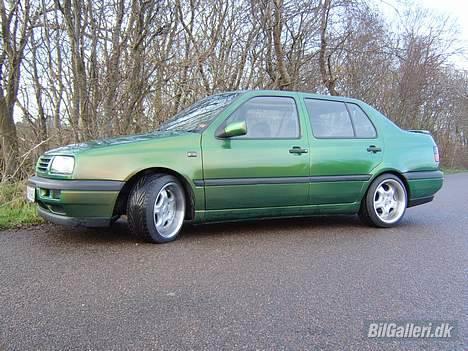 VW vento solgt billede 5