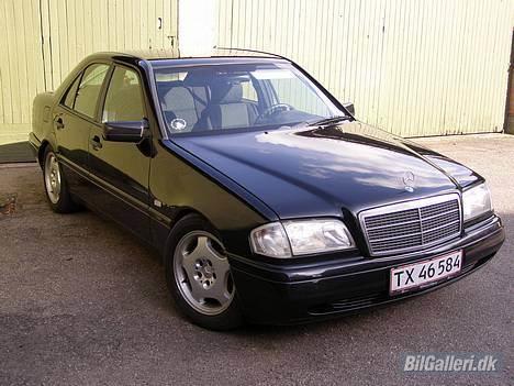 Mercedes Benz C250 - w202 c250td. billede 1