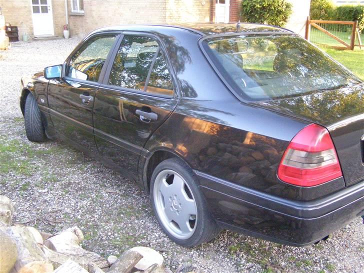 Mercedes Benz C250 billede 3