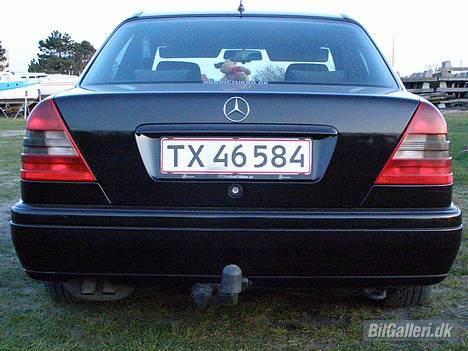 Mercedes Benz C250 - Bar røv. billede 4