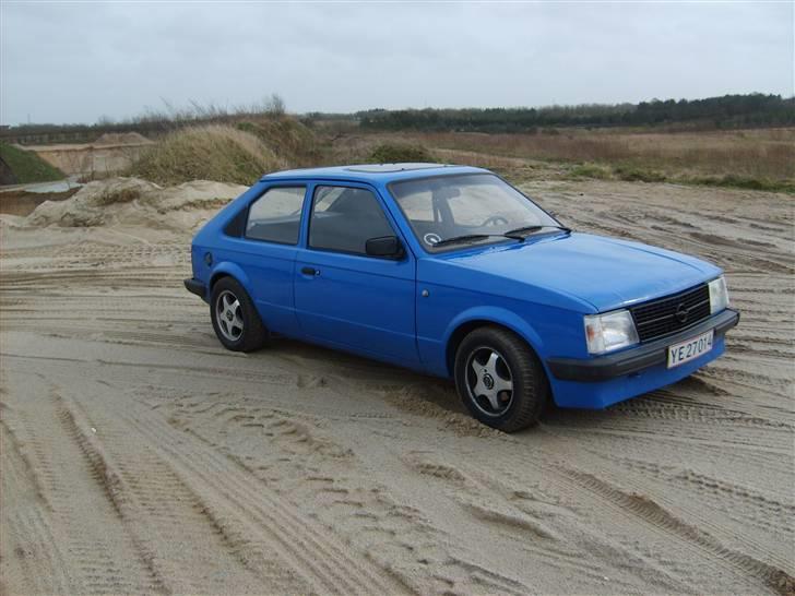Opel kadett d solgt billede 2