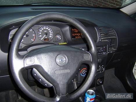 Opel Zafira  - Ratbetjent Radio og fartpilot i siden. billede 3