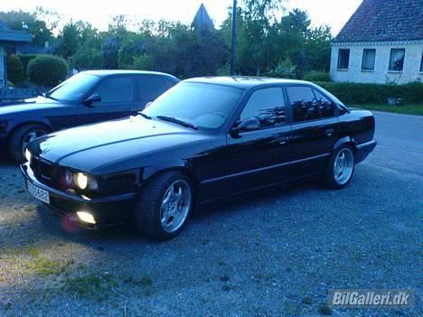 BMW 540i - solgt billede 2