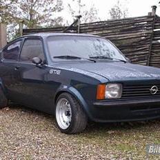 Opel kadett c coupe solgt