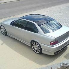 BMW 325i coupe´ (Solgt)