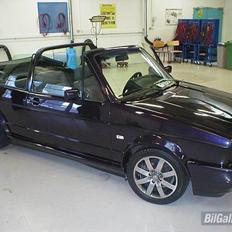 VW Golf 1 Cabriolet 
