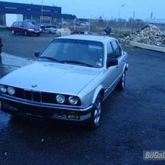 BMW 320I E30 - Solgt.