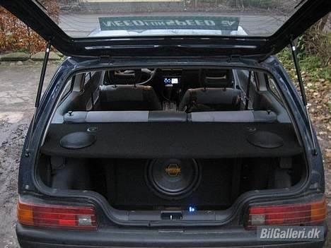 Daihatsu charade AUT. billede 5