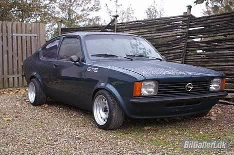 Opel kadett c coupe solgt billede 1