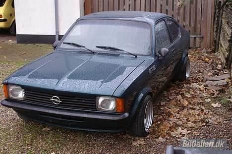 Opel kadett c coupe solgt billede 2