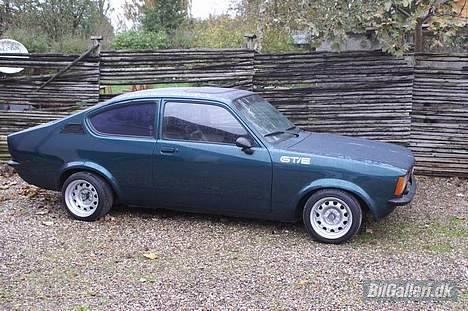 Opel kadett c coupe solgt billede 7