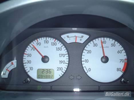 Citroën Saxo 1,6 16v VTS (Solgt)  billede 9