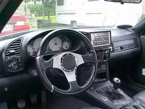 BMW 325i coupe´ (Solgt) billede 3