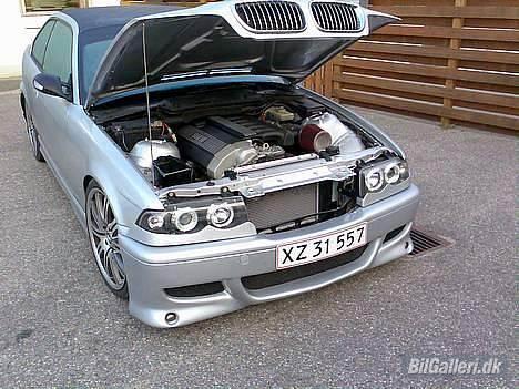 BMW 325i coupe´ (Solgt) billede 4