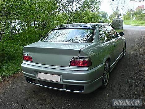 BMW 325i coupe´ (Solgt) billede 5