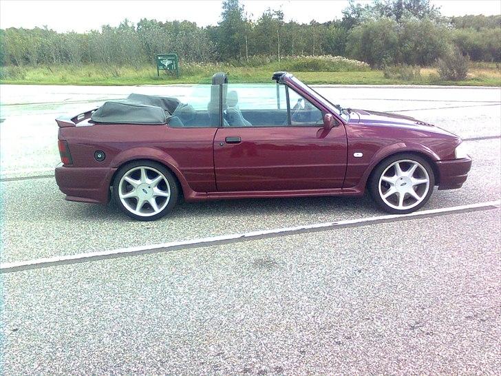 Ford Escort XR3i Cabriolet billede 4