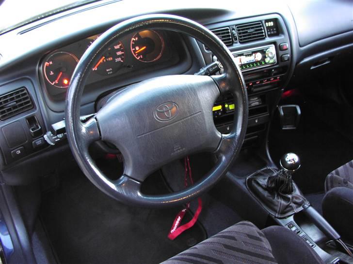 Toyota   Corolla 2.0D - Montering af GSi underlæbe, et ret nemt job, når man får alle dele bestilt! billede 8