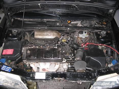 Peugeot 106 Rallye {SOLGT} - Ikke pæn.. men skal nok blive shinet lidt op.. (før billede) billede 6